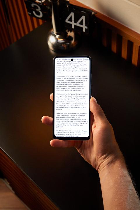 Produktbild TCL 40 NxtPaper (256 GB, Midnight Blue, 6.78", Dual SIM, 50 Mpx, 4G)