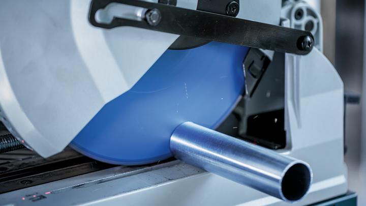 Produktbild Bosch Professional Zubehör Kreissägeblatt Expert for Stainless Steel, 255 x 25,4 x 2,5 x 50