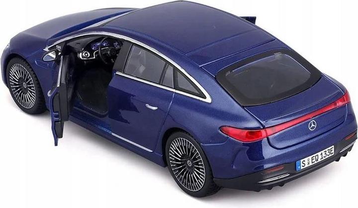Actual product image Maisto Mercedes EQS, blue 1:24 scale model car