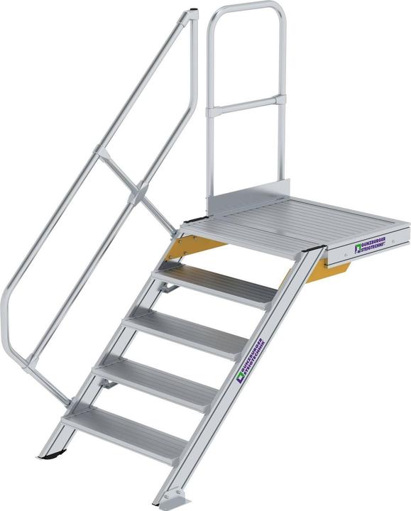 Actual product image Munk Stairs with platform 45ï¿½ step width 800 mm 5 steps aluminium ribbed (Scaffolding)