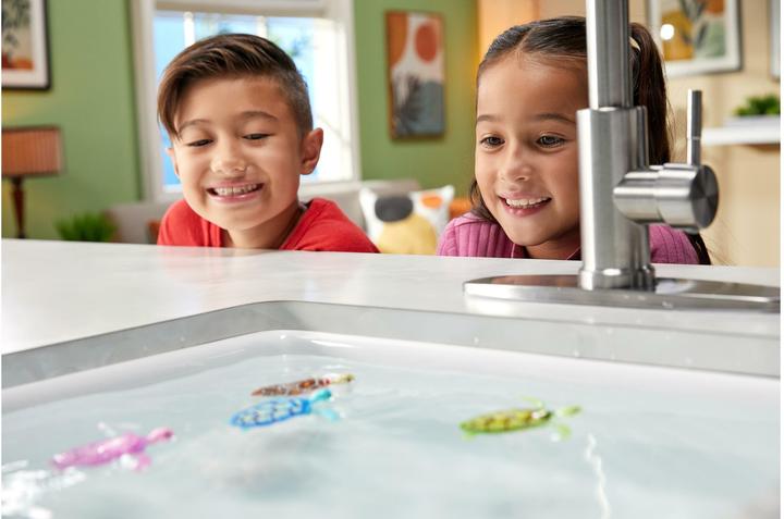 Actual product image Zuru Robo Alive Robotic-Robo Turtle