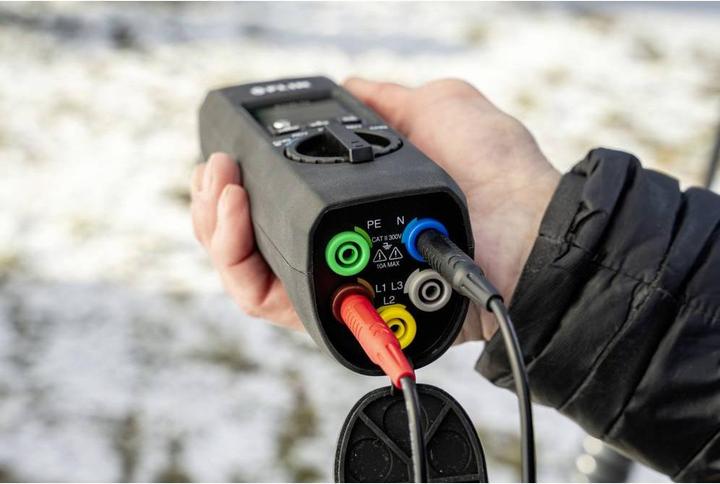 Immagine prodotto Flir EV-Ladegerät-Testkit mit EV45-T2, DM286 Multimeter und Messleitungen (Multimetro portatile)