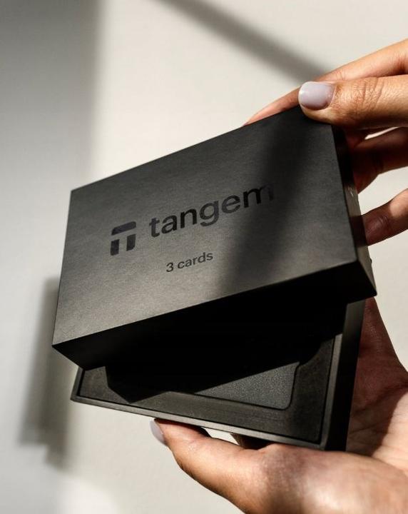 Actual product image Tangem 2.0 - 3 Card Set (Bitcoin, Others)