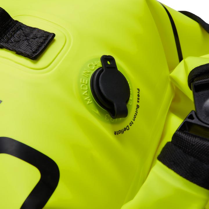 Actual product image Speedo Tow Float with Dry bag