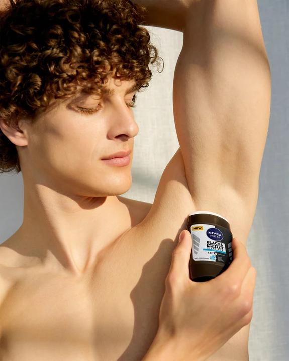 Produktbild NIVEA Solid antiperspirantack & White Invisible Fresh 50 ml (Stick)