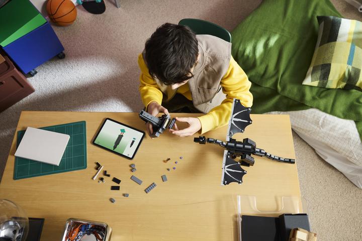 Produktbild LEGO Minecraft-Drache des Kreditgebers (21595, LEGO Minecraft)