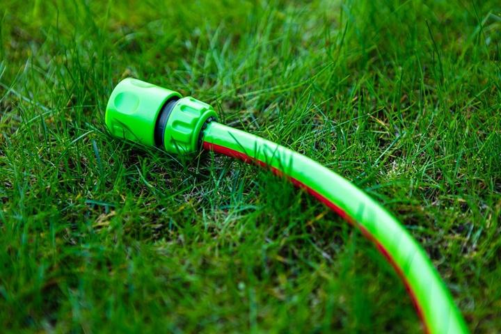 Produktbild Verto Sprinkler (1/2"-5/8" gerader Anschluss, zwei Materialien, 30 Stück, Displaybox) (50.80 mm)