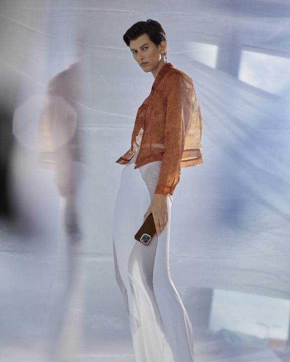 Produktbild Nudient Form Case Apple iPhone 14 Pro Max Clear Brown (Apple iPhone 14 Pro Max)