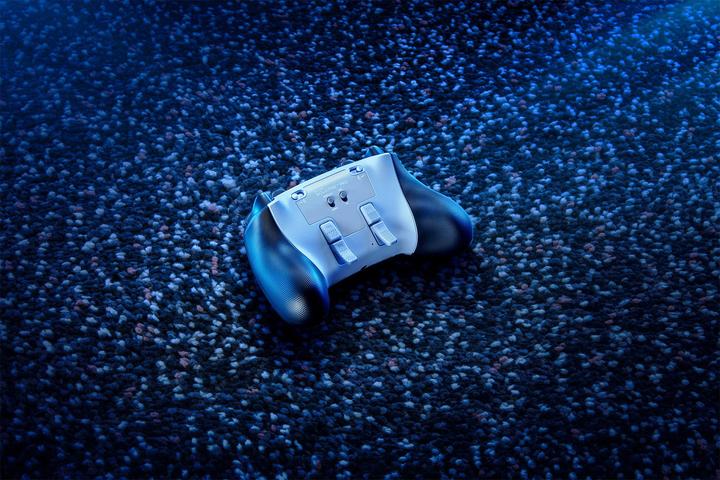 Produktbild Razer Wolverine V2 Pro (PC, PS5)