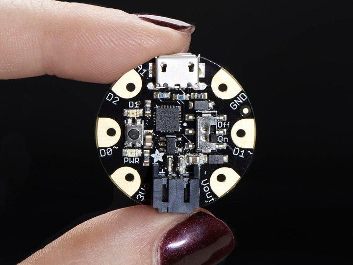 Actual product image Adafruit GEMMA v2