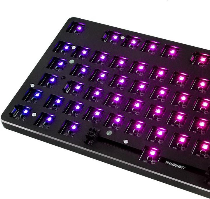 Produktbild Glorious PC Gaming Race GMMK Compact Barebone ISO-Layout (DE, Kabelgebunden)