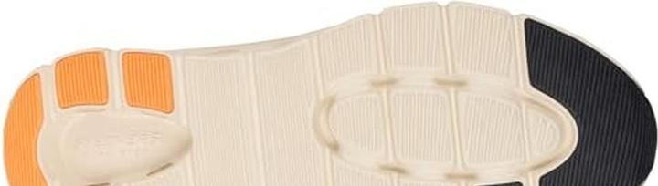 Image du produit Skechers Arch Fit Glide Step Pro (42)