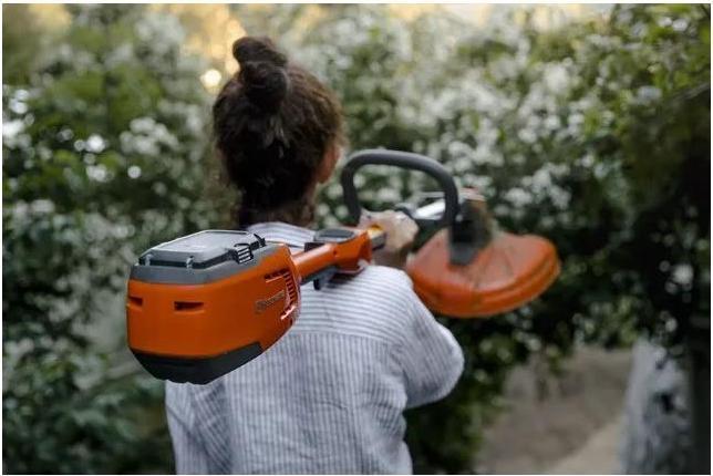 Image du produit Husqvarna 110iL (Fils coupe-herbe)