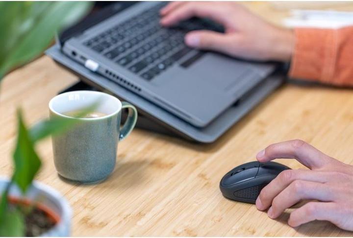Produktbild Trust Primo Wireless Mouse Matt Blue (Kabellos)