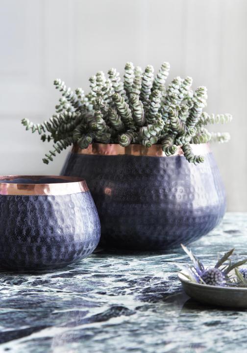 Actual product image Cozy Living Bowl Hammered