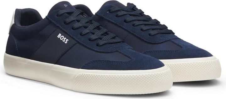 Bleu foncé