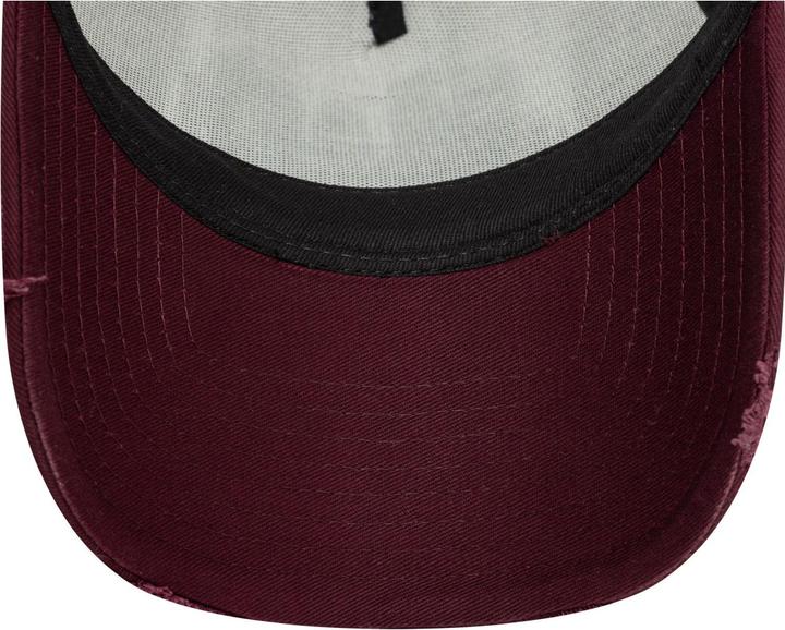 Produktbild New Era Distress Vintage Mesh Trucker Cap - BRAND PATCH