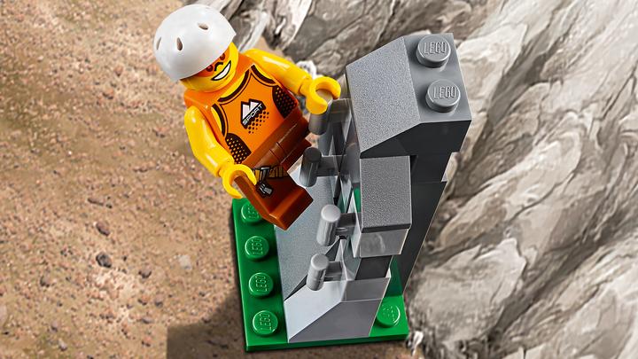 Image du produit LEGO Ensemble de figurines - Les aventures en plein air (60202, LEGO City)