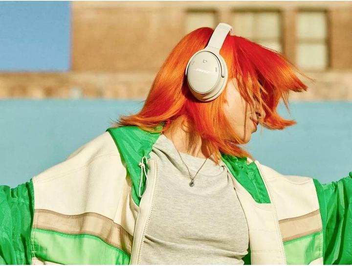 Actual product image Bose QuietComfort (ANC, 24 h, Cable, Wireless)