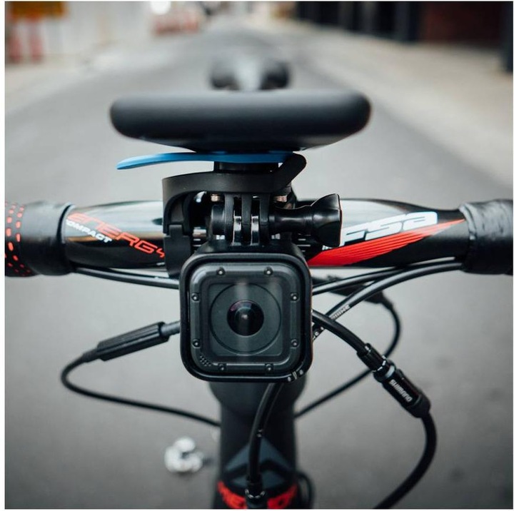 Actual product image Quad Lock Out Front Mount V2