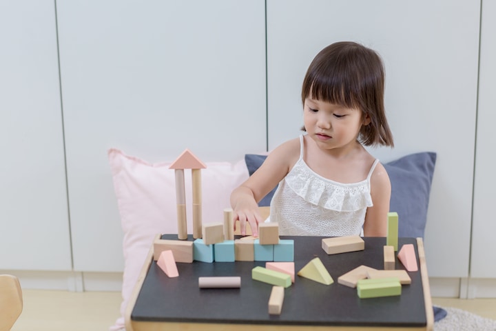 Produktbild Plantoys 40 Holzbausteine Pastell