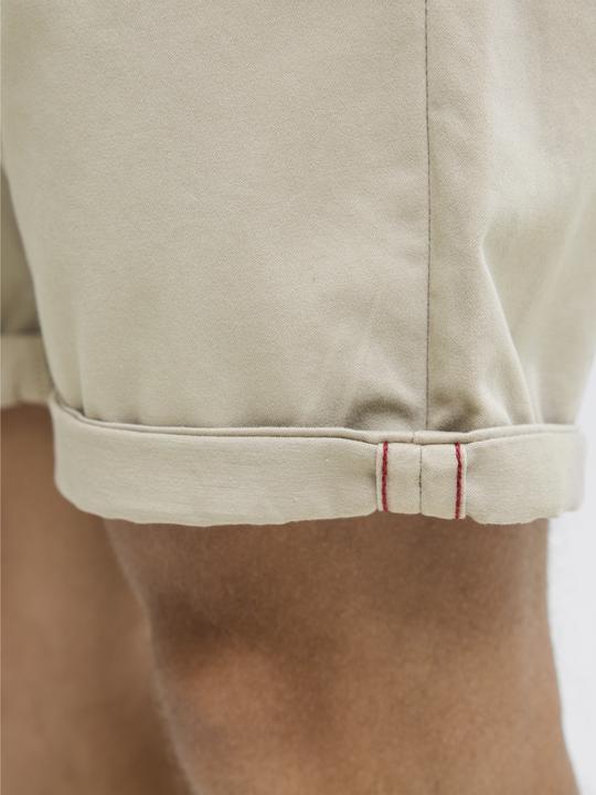 Actual product image Jack & Jones Regular Fit Chino Shorts Chino Shorts (XS)
