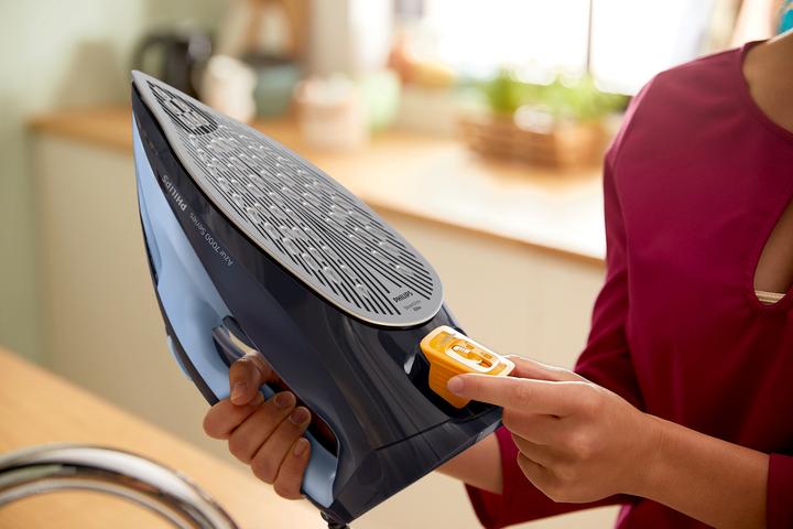 Actual product image Philips DST7041/20 (2800 W, 250 g/min)