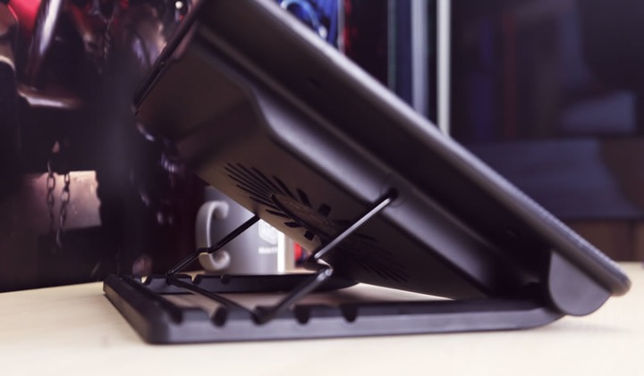Actual product image Cooler Master Ergostand IV