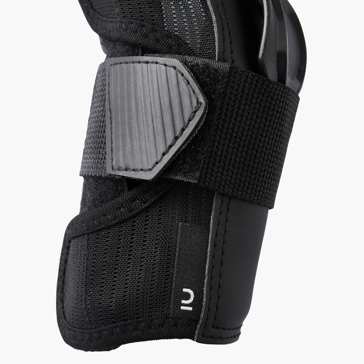Actual product image Oxelo FIT500 (M, Wrist protectors, Unique specimen)