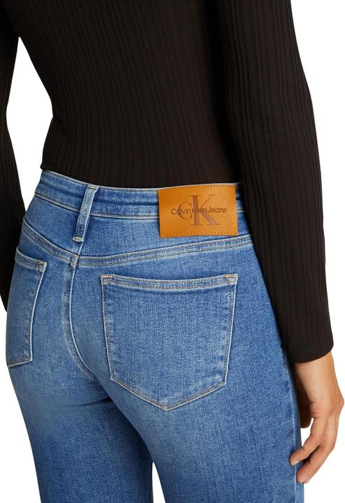 Actual product image Calvin Klein Jeans Mid Rise Skinny (W29/L32)