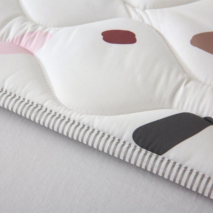 Actual product image Hakuna Matte Crab blanket