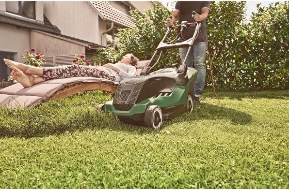 Actual product image Bosch Home & Garden AdvancedRotak 750 (Electrical connection)