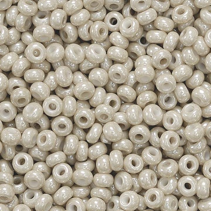 Actual product image Knorr Prandell Rocailles 2.5 mm beige PU=13g