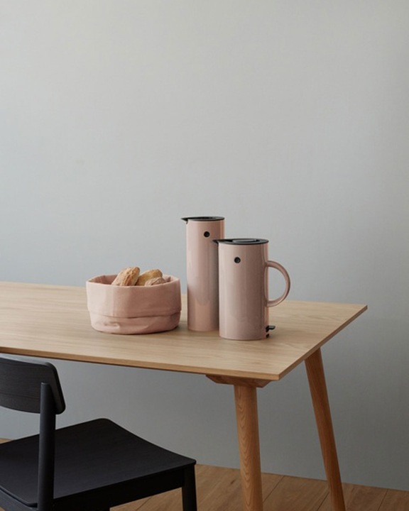 Image du produit Stelton EM77 Isolierkanne Heather L (1 l)