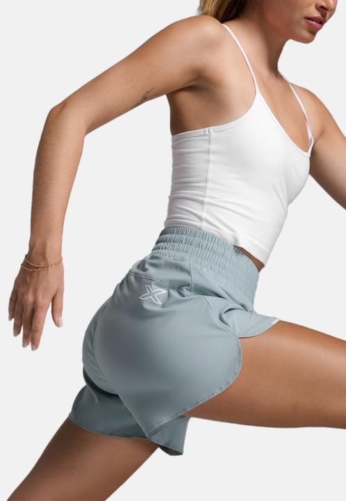 Actual product image 2XU Aero Hi-Rise 4 Inch Shorts (XS)