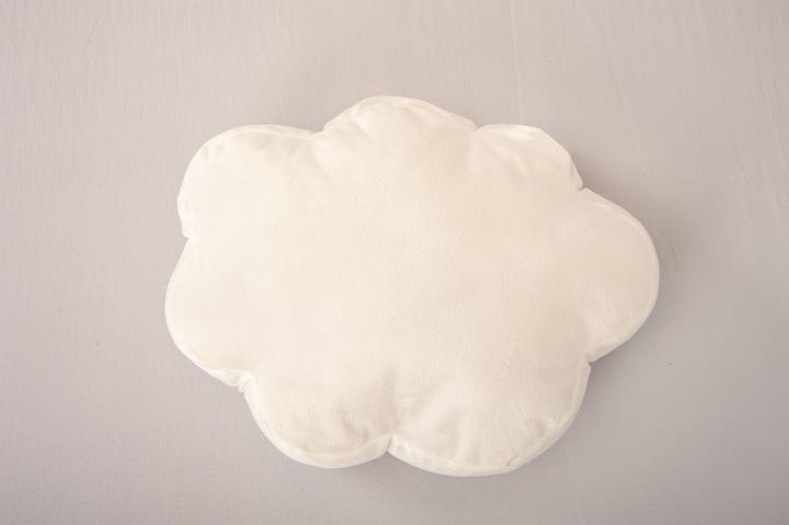 Produktbild Herding Kleiner Schutzengel Konturenkissen (33 x 29 cm)