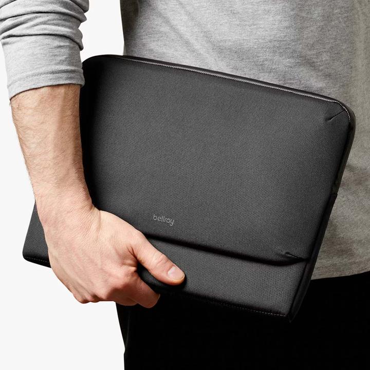 Actual product image Bellroy Laptop Caddy - 16-Zoll-Laptoptasche mit Taschen (16")