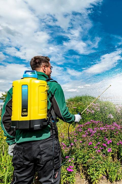 Immagine prodotto Gloria Haus und Garten 000067.0000 Zaino irroratore a batteria 18V 12l senza batteria Zaino irroratore 12 l (0000 (12 l)