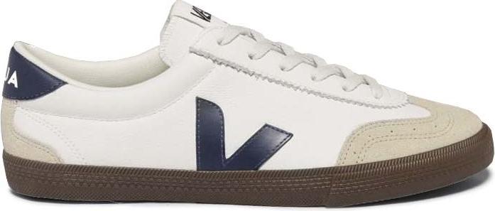 Actual product image Veja Volley (36)