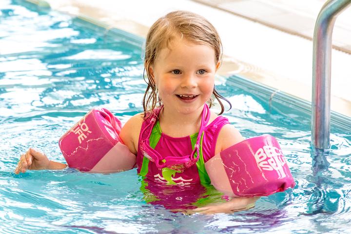 Actual product image Magni Sealife Swim Wings Pink One Size