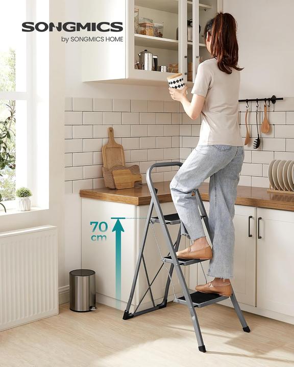 Actual product image Songmics Fold (Stepladder, 46.50 cm)