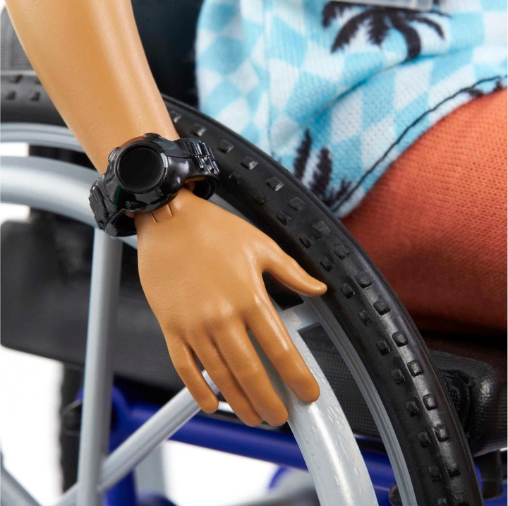 Produktbild Barbie Ken Fashionistas + Wheelchair