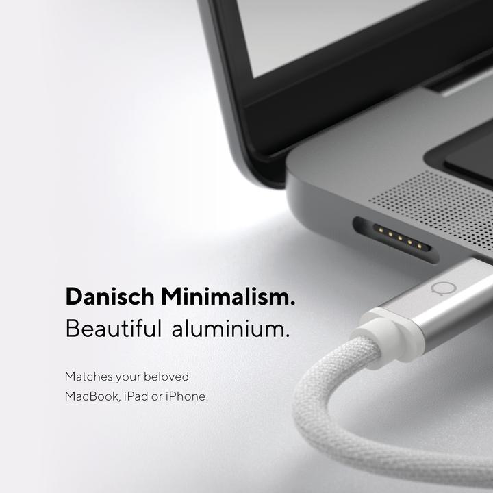 Actual product image LINQ Connects 8in1 8K PRO USB-C Multiport Hub 140W (USB-C, 8 Ports)