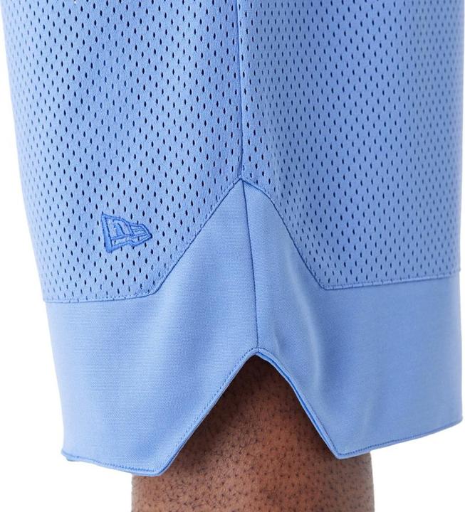 Actual product image New Era Overized Mesh Basketball Shorts sky blue - M (M)