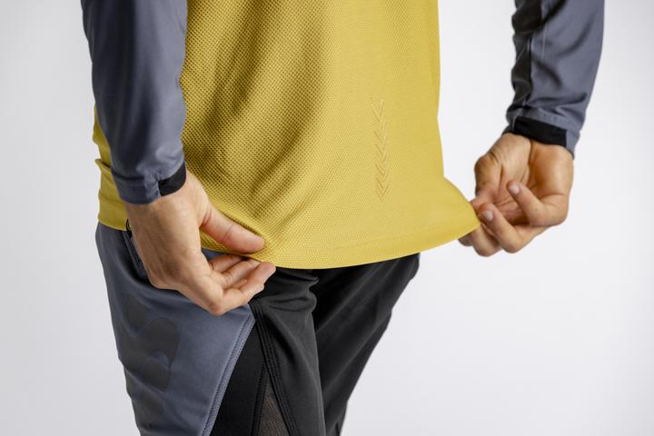 Actual product image iXS Trigger EVO long sleeve Jersey (S)