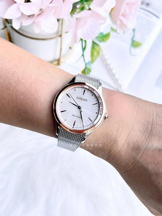 Produktbild Citizen EM1156-80X (Analoguhr, 32 mm)