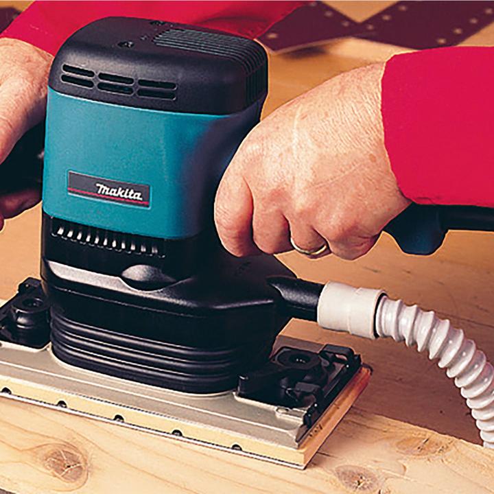 Image du produit Makita Ponceuse vibrante 9046J (Ponceuse vibrante, 600 W)
