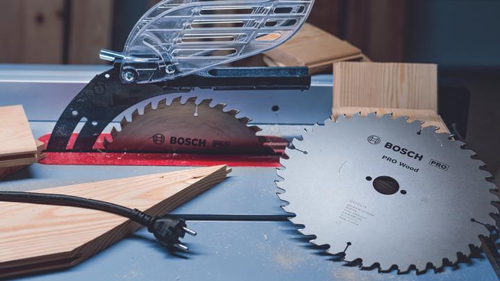 Image du produit Bosch Professional Zubehör Lame de scie circulaire PRO Wood, 700 x 4.2 x 30 mm