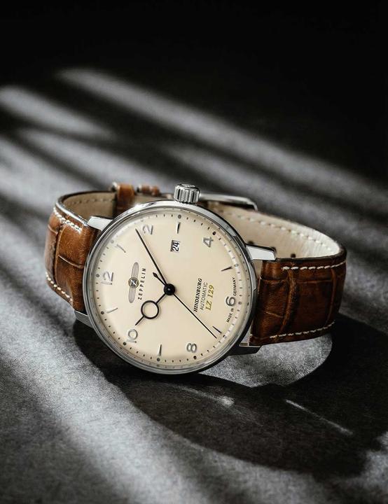 Immagine prodotto Zeppelin LZ129 Hindenburg 8062-5 (Orologio da polso analogico, 40 mm)