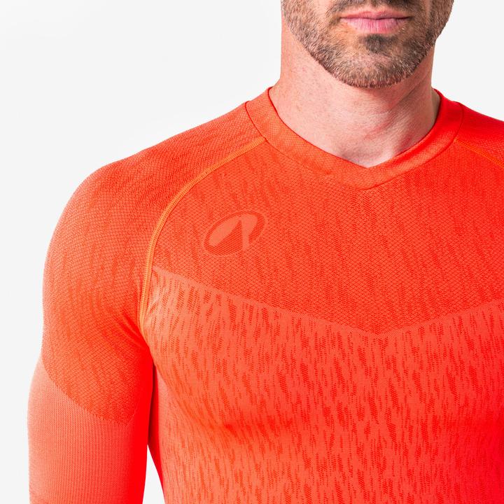 Actual product image Kipsta Functional long-sleeved shirt Seamless (M)